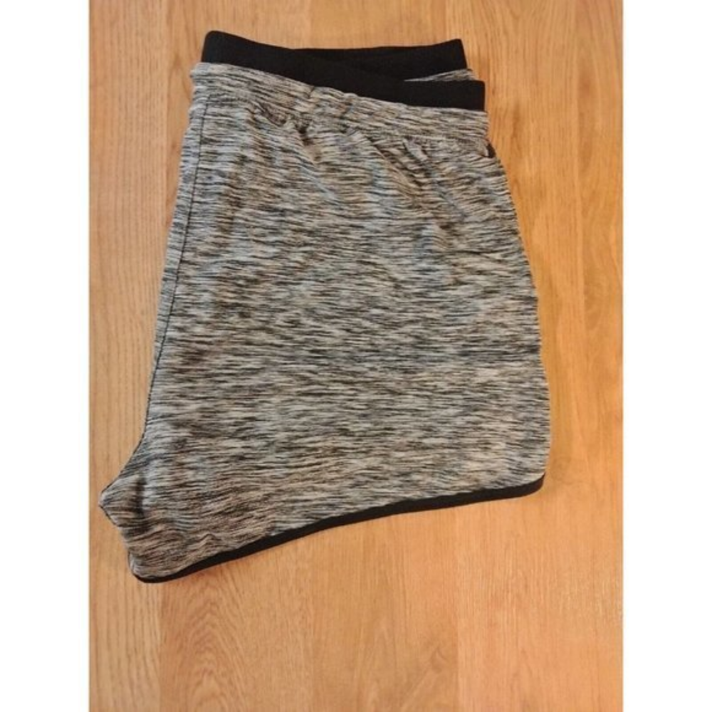 Riboom Grey And Black Athletic Shorts‎ Size Medium